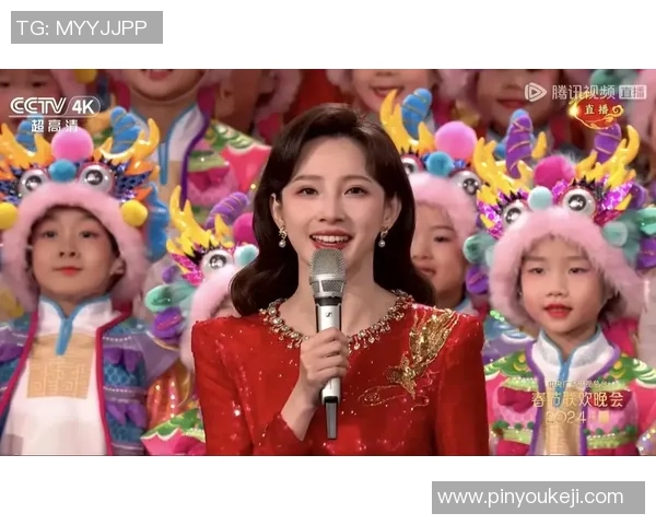 春晚舞台上的足球明星们都有哪些精彩表现和动人瞬间